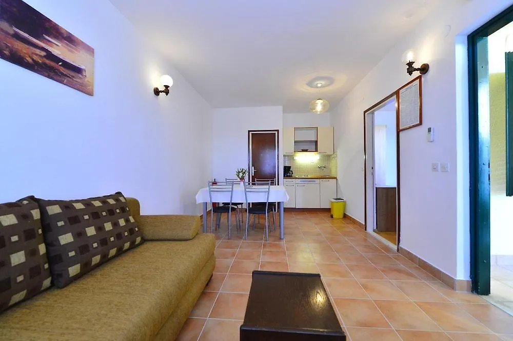 Amadria Park Camping Trogir Seget Vranjica Apartment