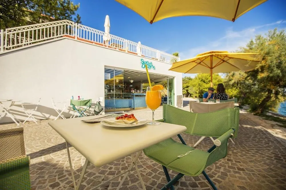 Amadria Park Camping Trogir Seget Vranjica 0*,  Croatia